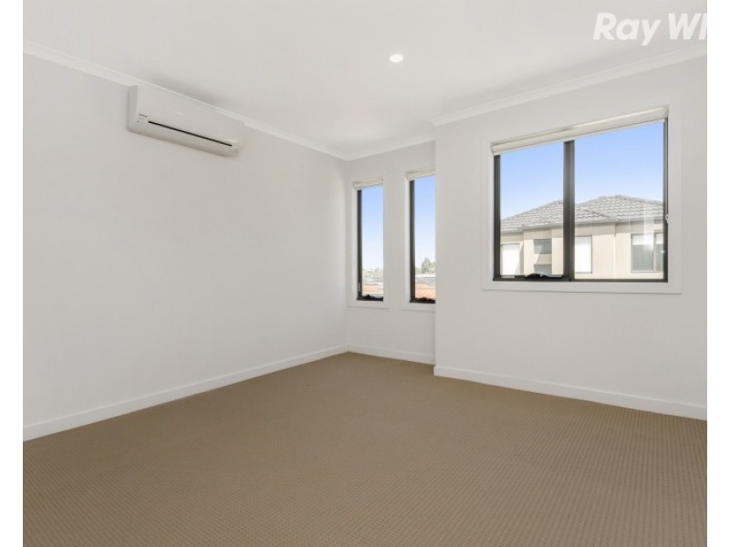 12/27 Brunnings Road, Carrum Downs VIC 3201