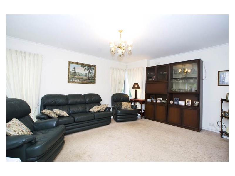 50 Currawa Drive, Boronia VIC 3155