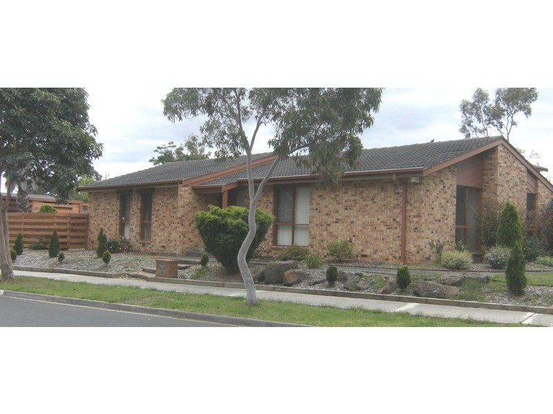 20 Wolf Street, Wantirna South VIC 3152