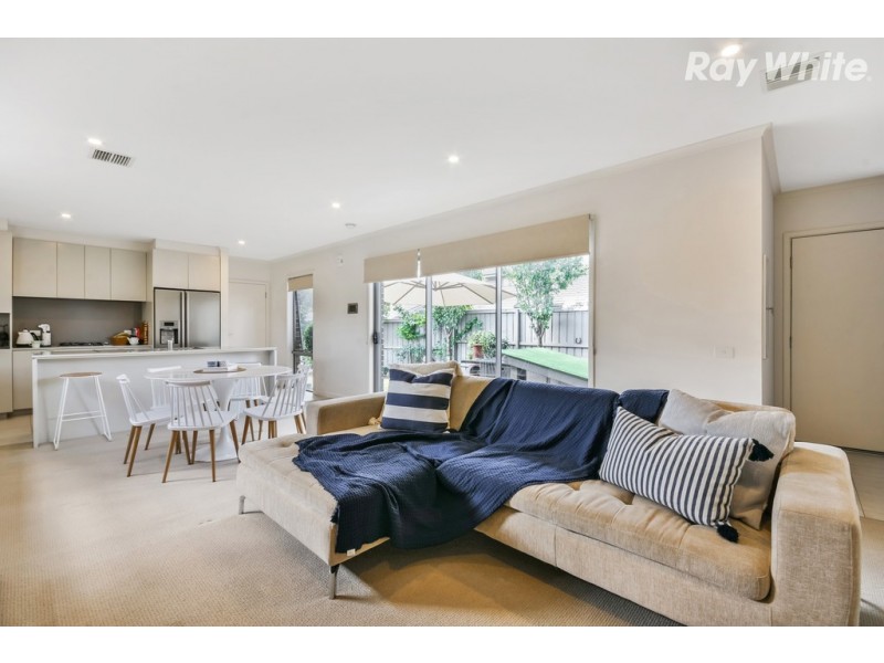 51 Bloom Avenue, Wantirna South VIC 3152