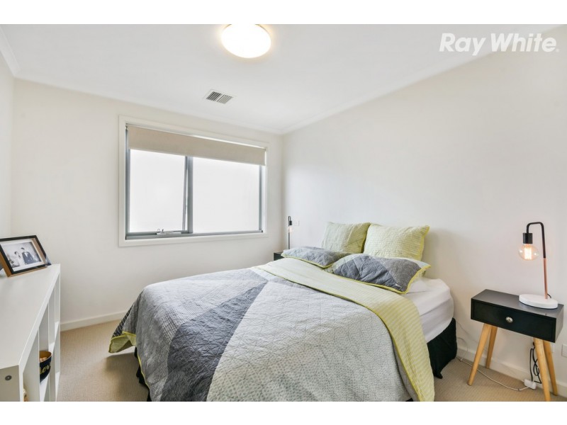 51 Bloom Avenue, Wantirna South VIC 3152