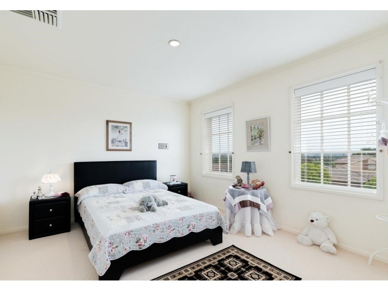 14 Wakley Crescent, Wantirna South VIC 3152