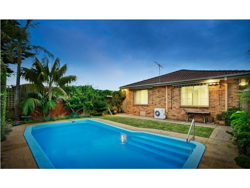 20 Swayfield Road, Mount Waverley VIC 3149