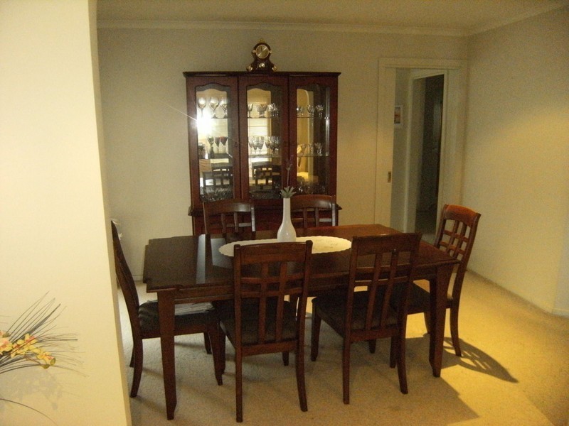 54 Mosman Close, Wantirna South VIC 3152