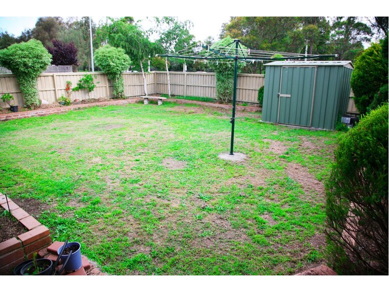 54 Mosman Close, Wantirna South VIC 3152