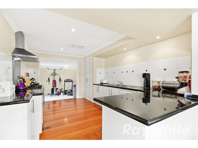 6 Vincent Street, Bayswater VIC 3153