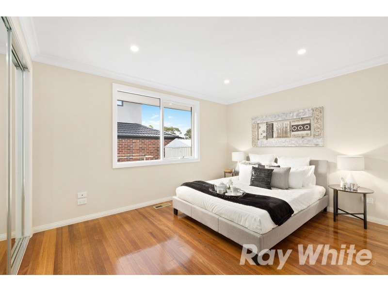 14A Kingloch Parade, Wantirna VIC 3152