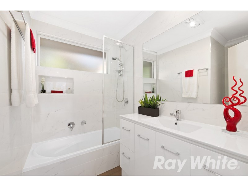 14A Kingloch Parade, Wantirna VIC 3152