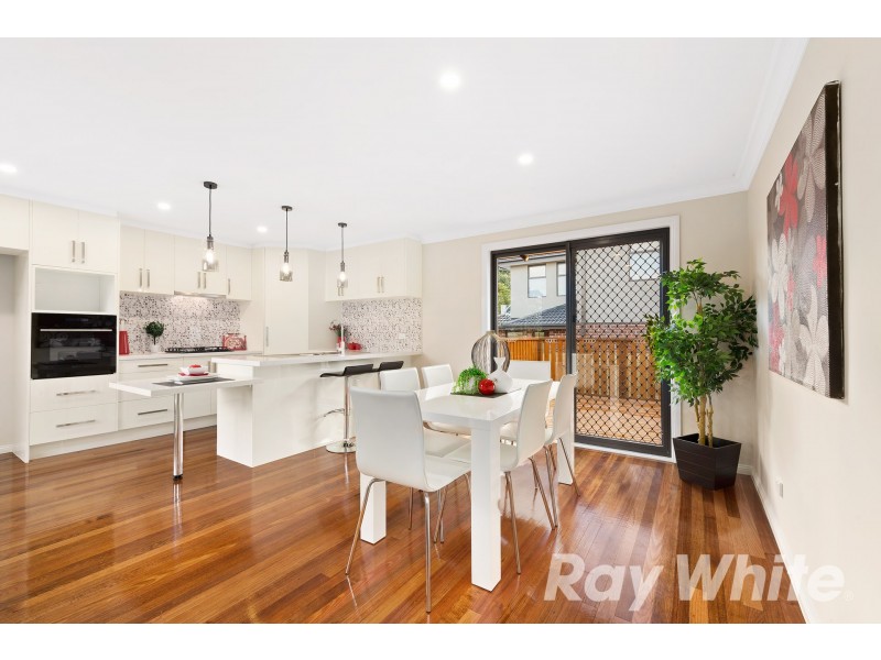 14A Kingloch Parade, Wantirna VIC 3152