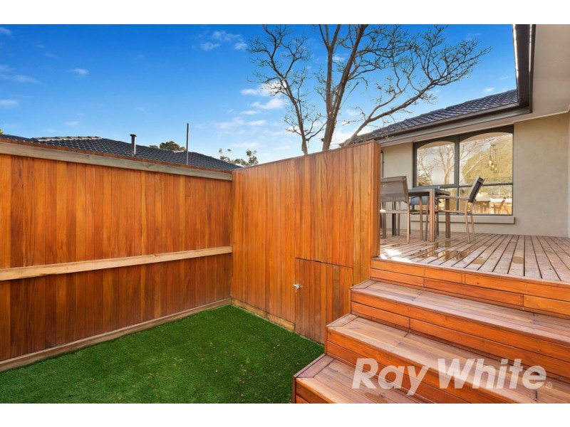 14A Kingloch Parade, Wantirna VIC 3152