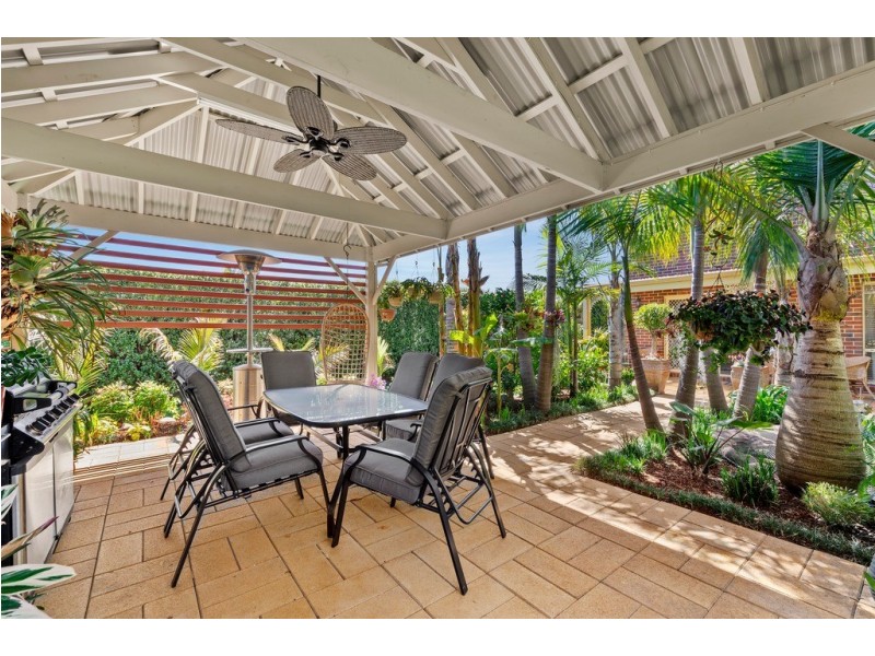 12 Whitehall Terrace, Ferntree Gully VIC 3156