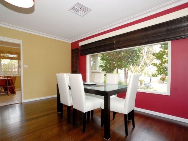 3 Warrawee Road, Wantirna South VIC 3152