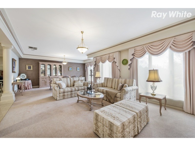 50 Grange Drive, Lysterfield VIC 3156