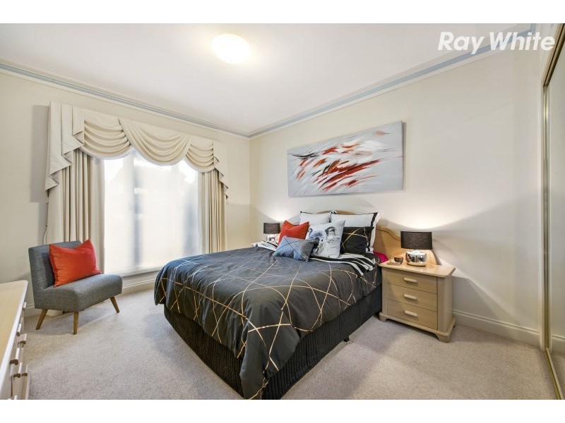 50 Grange Drive, Lysterfield VIC 3156