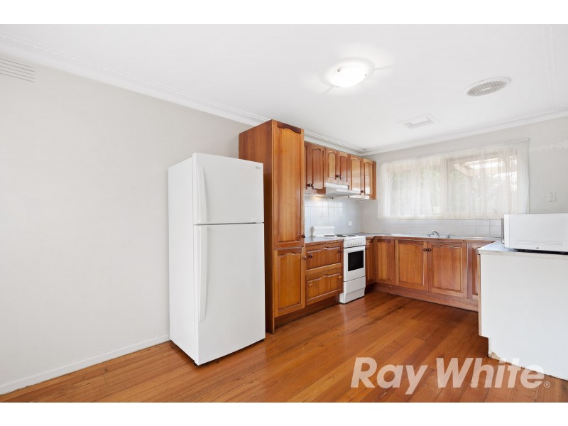 11 Henry Road, Wantirna South VIC 3152