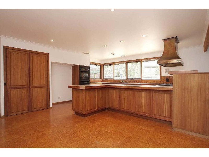 7 Avonwood Close, Wantirna South VIC 3152