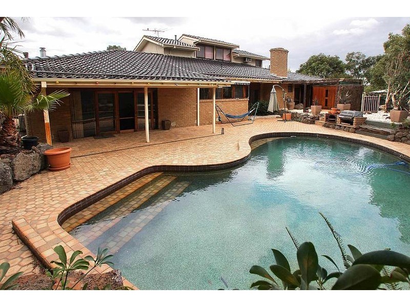 7 Avonwood Close, Wantirna South VIC 3152