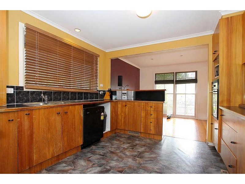 4  Verona Court, Bayswater VIC 3153