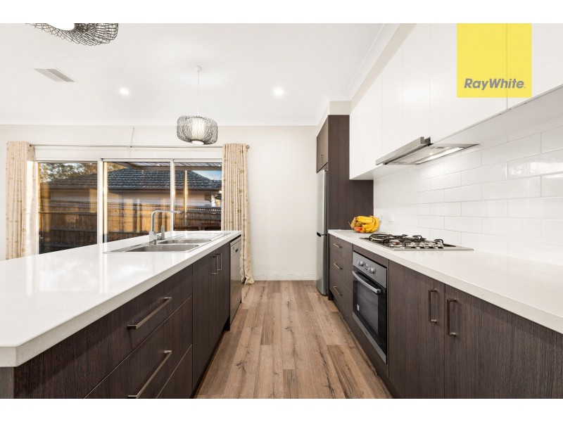 2/13 Rosedale Crescent, Ringwood East VIC 3135