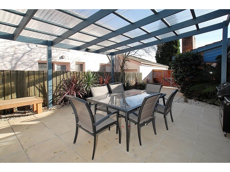 5 Jessica Close, Wantirna South VIC 3152