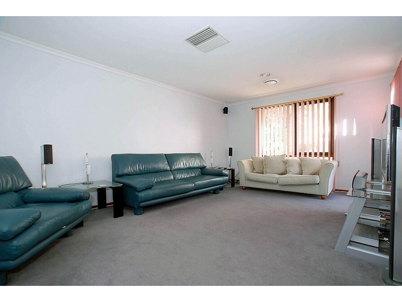 5 Jessica Close, Wantirna South VIC 3152