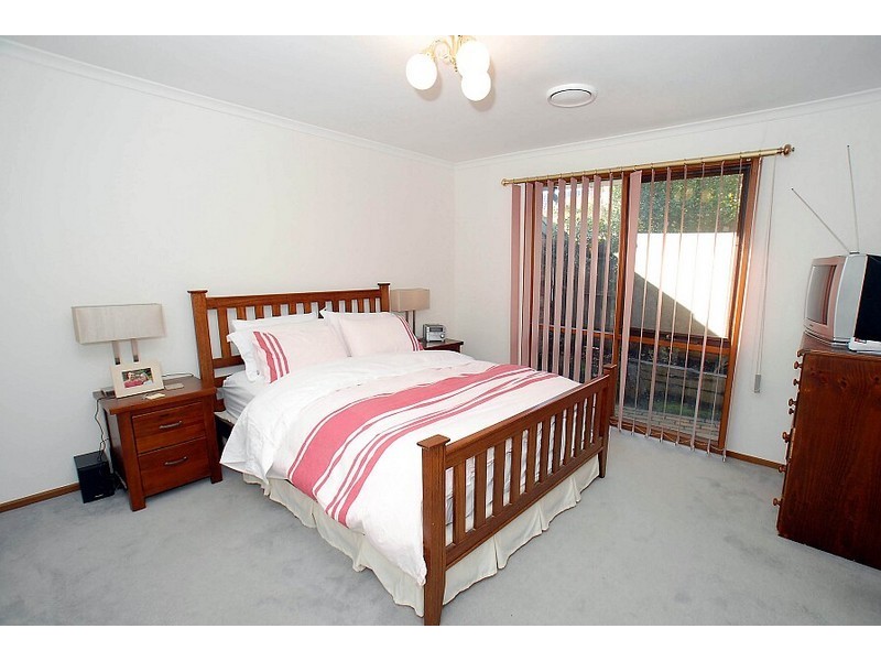 5 Jessica Close, Wantirna South VIC 3152