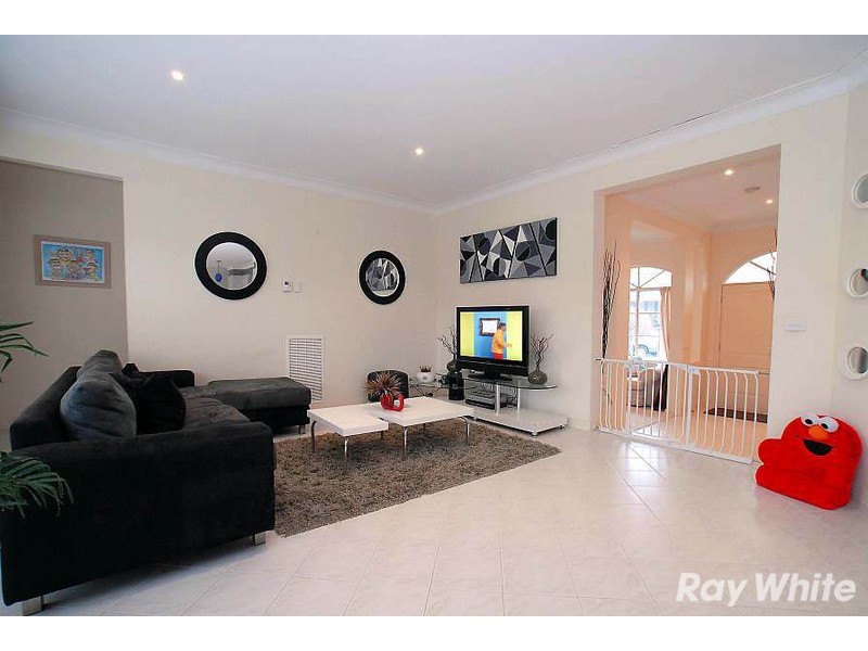 72 Somes Street, Wantirna South VIC 3152