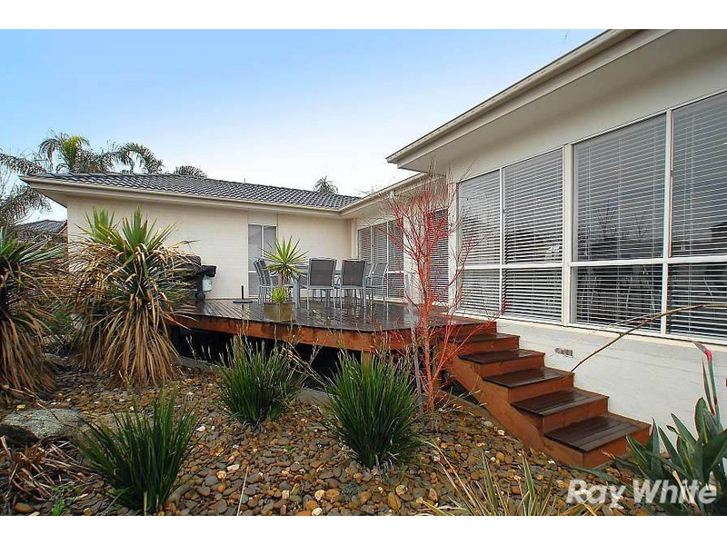 72 Somes Street, Wantirna South VIC 3152