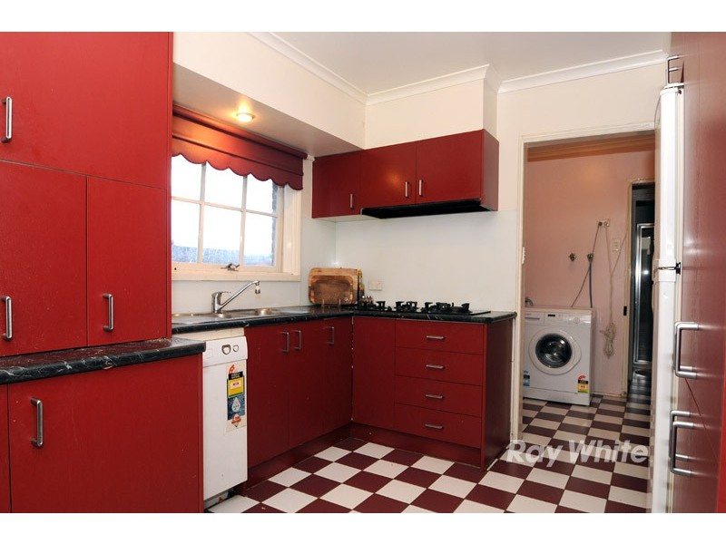 4 Aisbett Avenue, Wantirna South VIC 3152