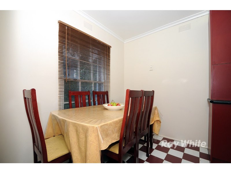 4 Aisbett Avenue, Wantirna South VIC 3152