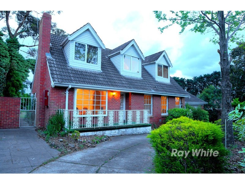 4 Aisbett Avenue, Wantirna South VIC 3152