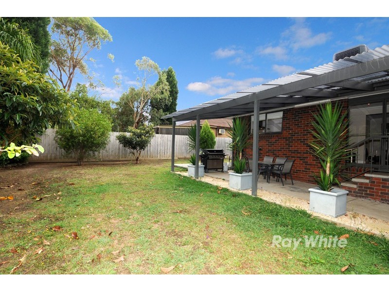 21 Hartington Drive, Wantirna VIC 3152