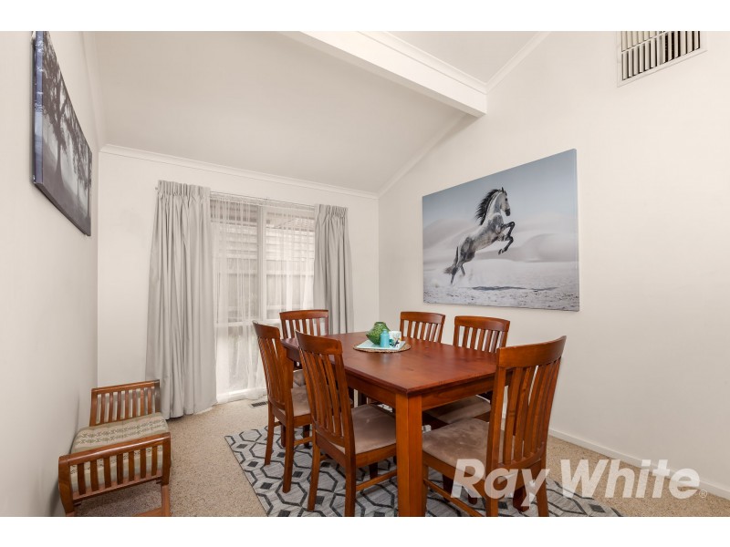 17 Watersedge Close, Knoxfield VIC 3180