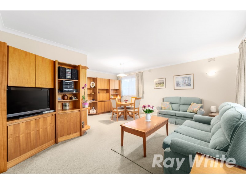 31 Saxonwood Drive, Doncaster East VIC 3109