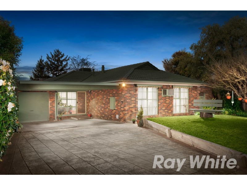 9 Eton Square, Wantirna VIC 3152