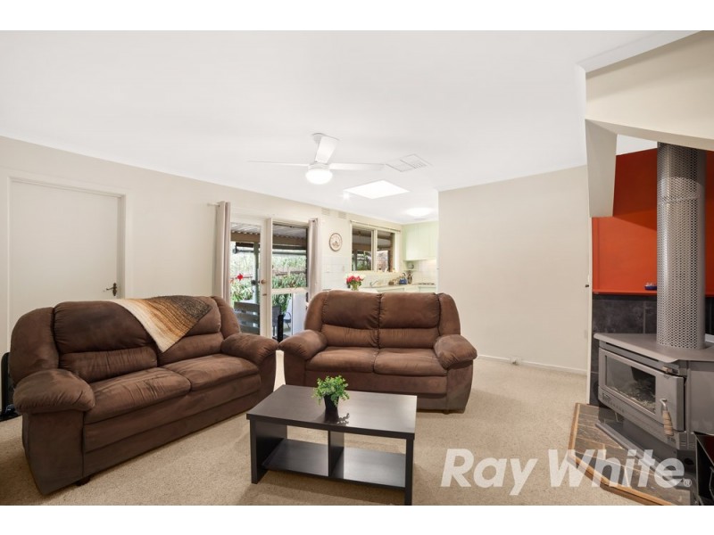9 Eton Square, Wantirna VIC 3152
