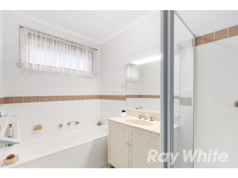 9 Eton Square, Wantirna VIC 3152