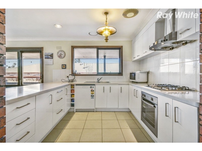 5 Vinen Road, Scoresby VIC 3179