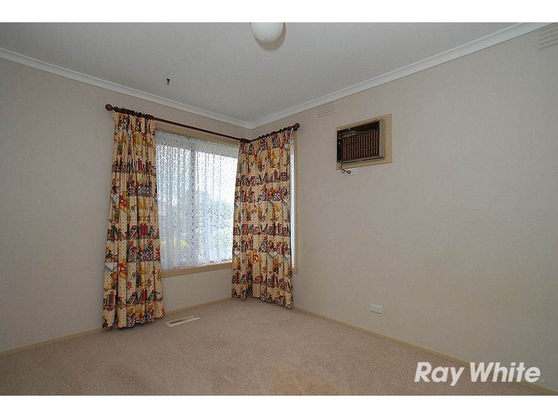 27 Sandra Court, Knoxfield VIC 3180