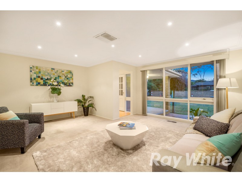24 Greenaway Drive, Ferntree Gully VIC 3156