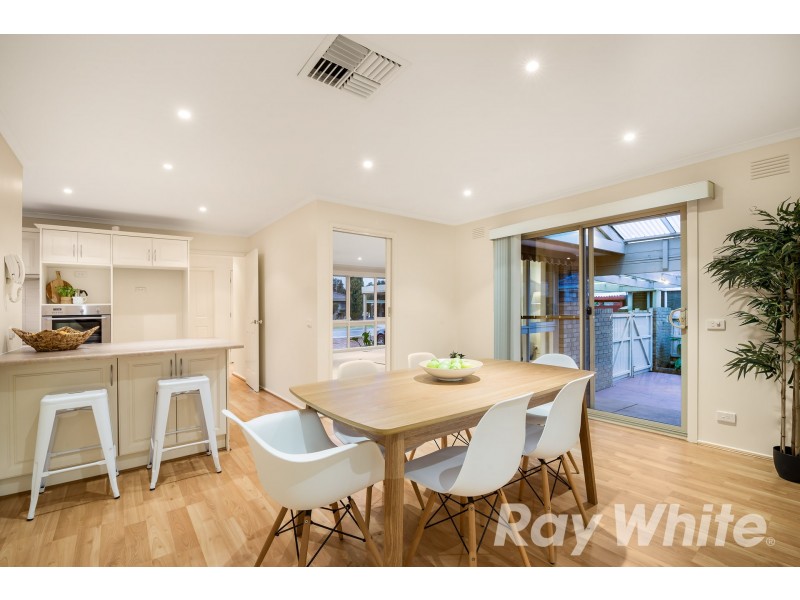 24 Greenaway Drive, Ferntree Gully VIC 3156