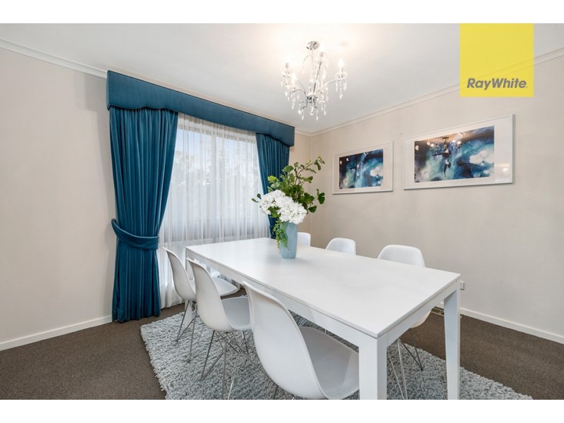 38 FLAMINGO DRIVE, Wantirna South VIC 3152
