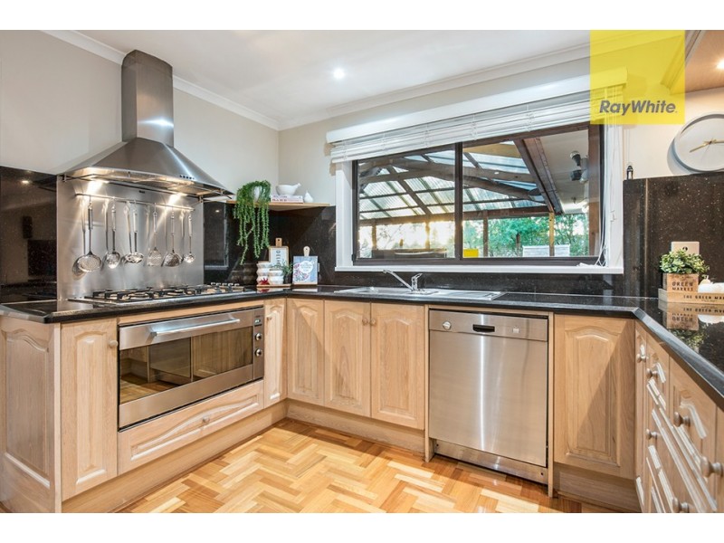 38 FLAMINGO DRIVE, Wantirna South VIC 3152