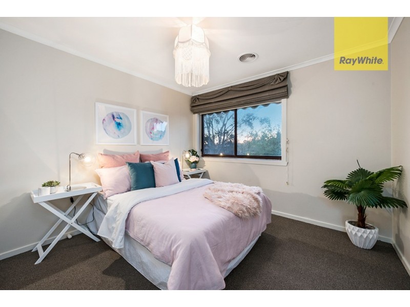 38 FLAMINGO DRIVE, Wantirna South VIC 3152