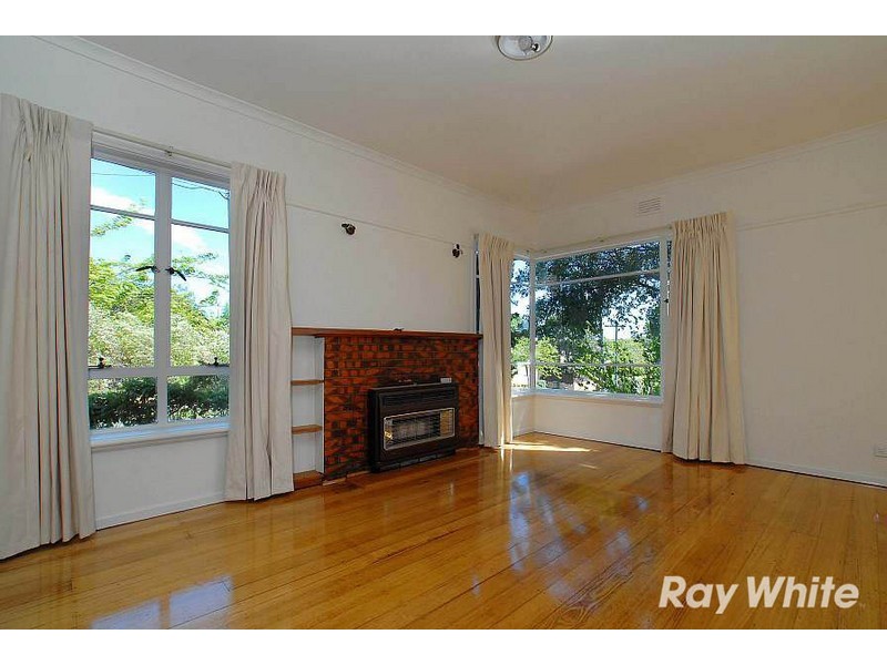 8 Chessell Street, Mont Albert North VIC 3129
