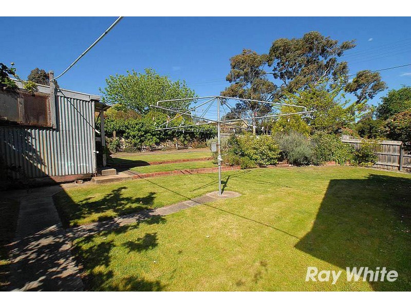8 Chessell Street, Mont Albert North VIC 3129