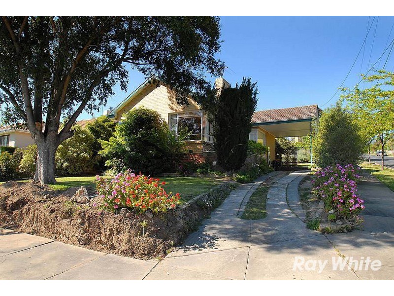 8 Chessell Street, Mont Albert North VIC 3129