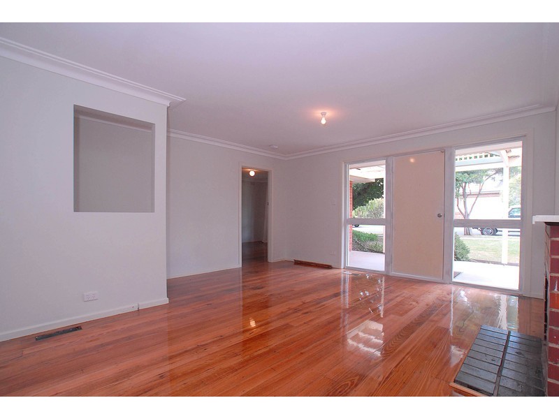 11 Henry Road, Wantirna South VIC 3152