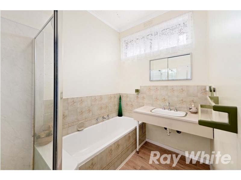 2 Lombard Road, Vermont VIC 3133