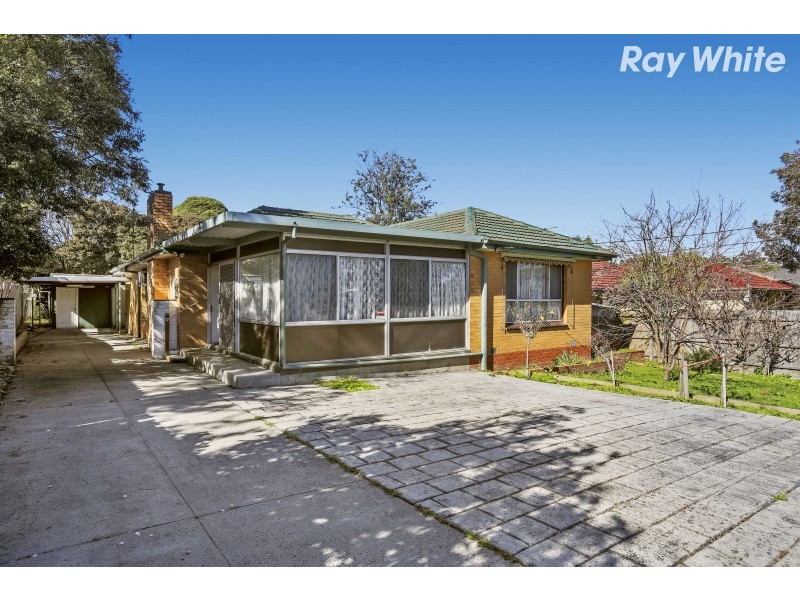 27 Sasses Avenue, Bayswater VIC 3153